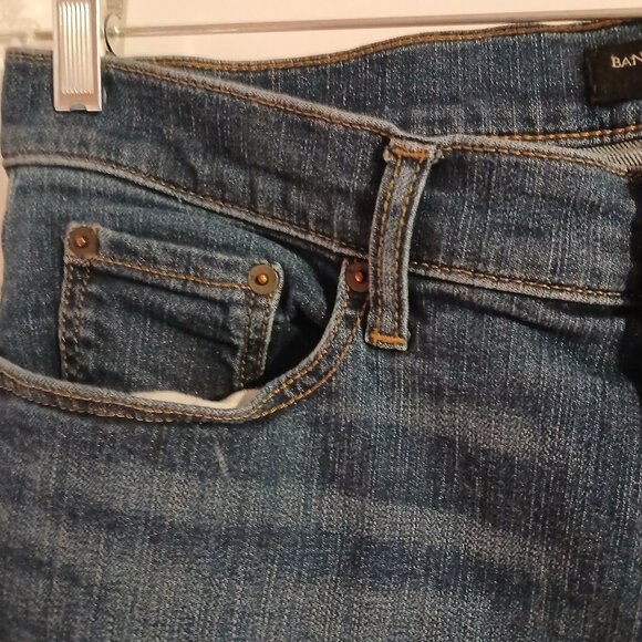 Banana Republic Factory Women's Curvy Fit Girlfriend Jeans SZ 30/10 EUC - Picture 4 of 9